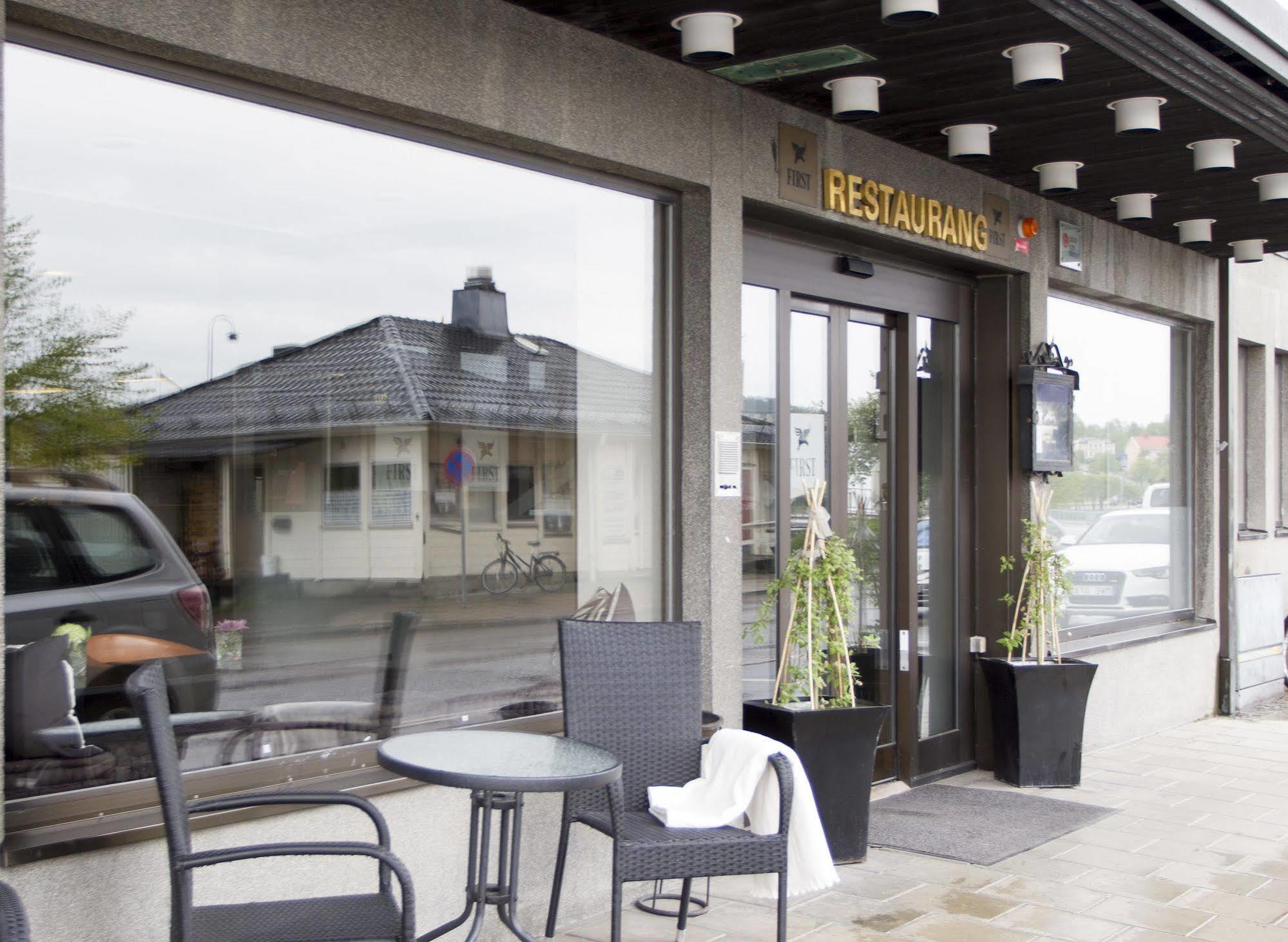 First Hotel Stadt Härnösand Buitenkant foto