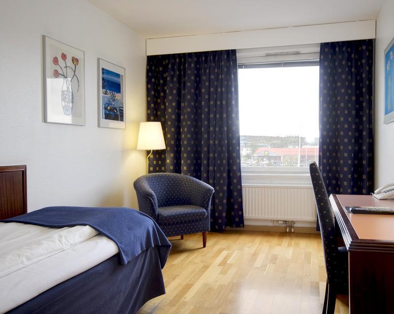 First Hotel Stadt Härnösand Kamer foto